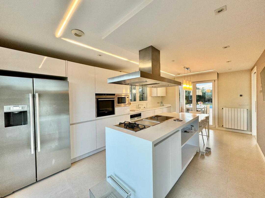 property gallery image 12