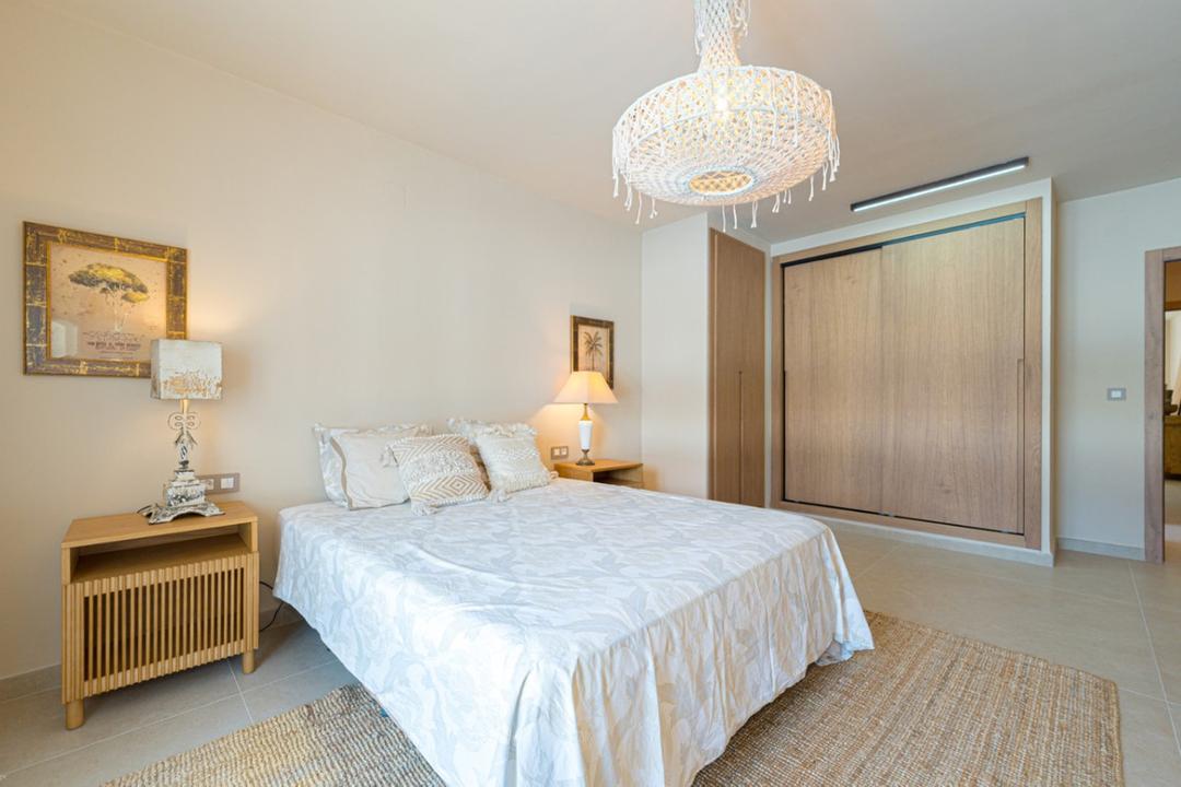 property gallery image 38