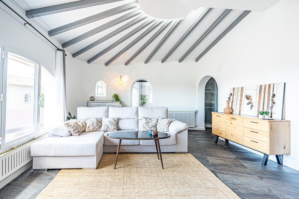 property gallery image 3