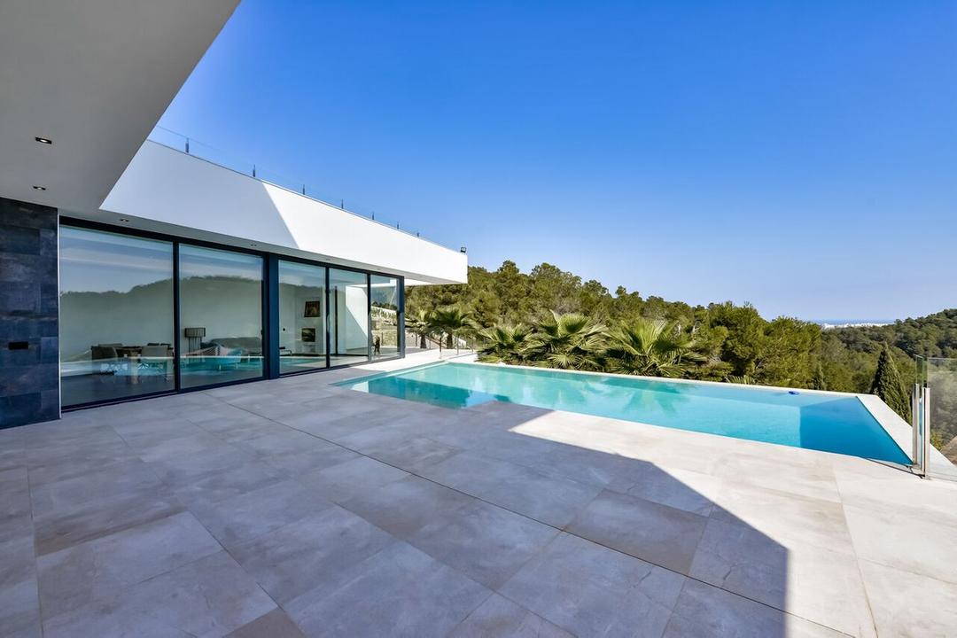 property gallery image 6