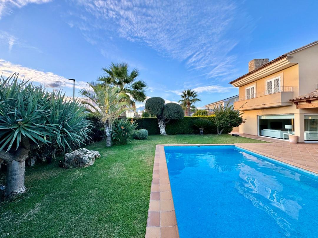 property gallery image 16