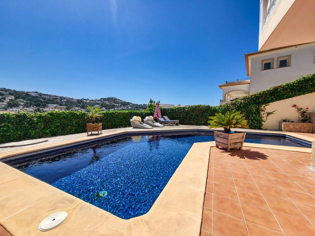 property gallery image 2