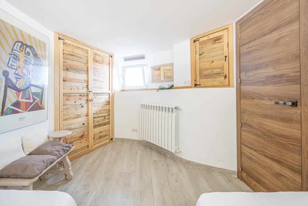 property gallery image 36