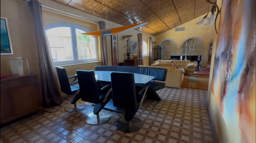 property gallery image 11