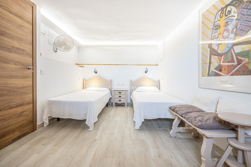 property gallery image 35
