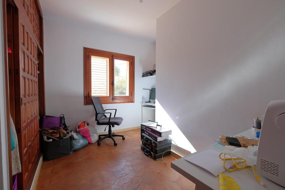 property gallery image 32