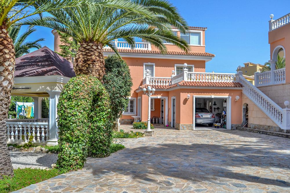 property gallery image 15