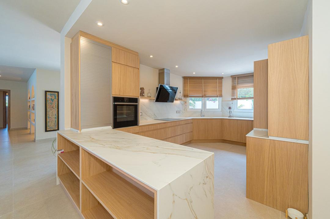 property gallery image 16