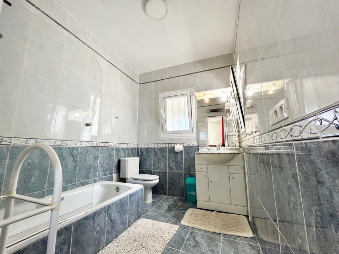 property gallery image 16