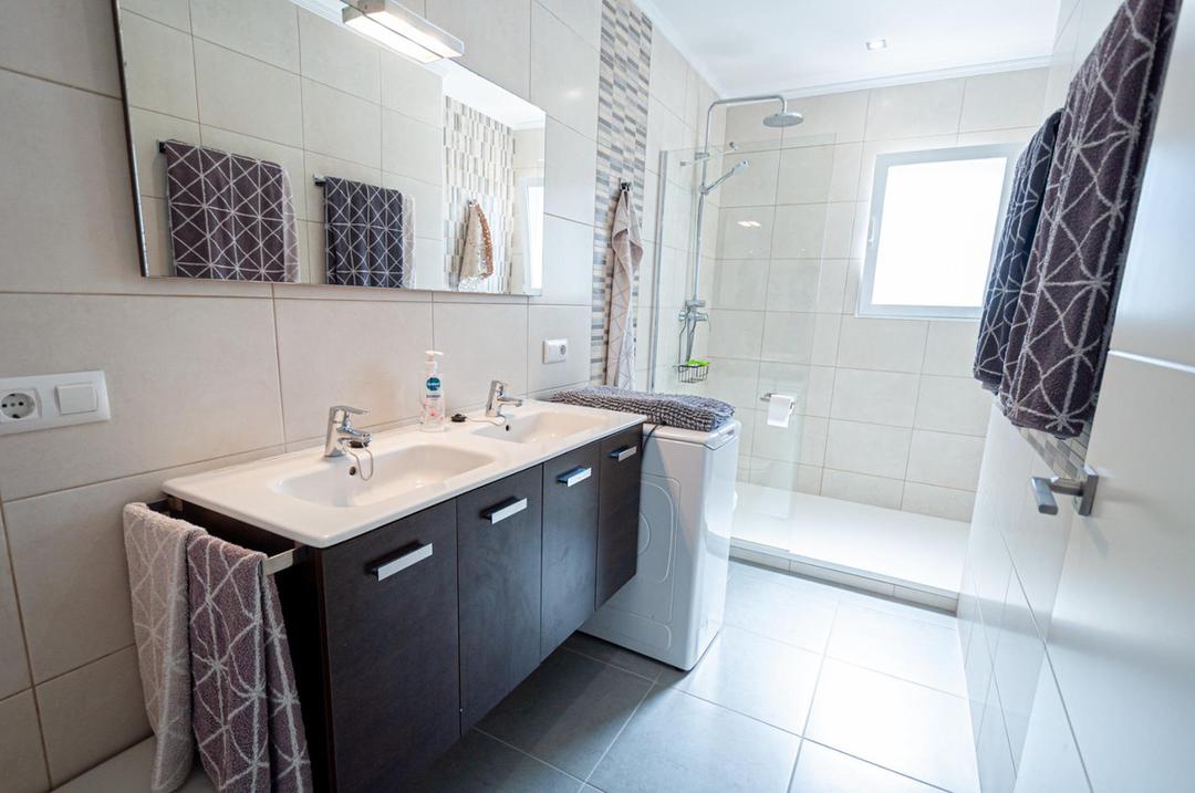 property gallery image 34