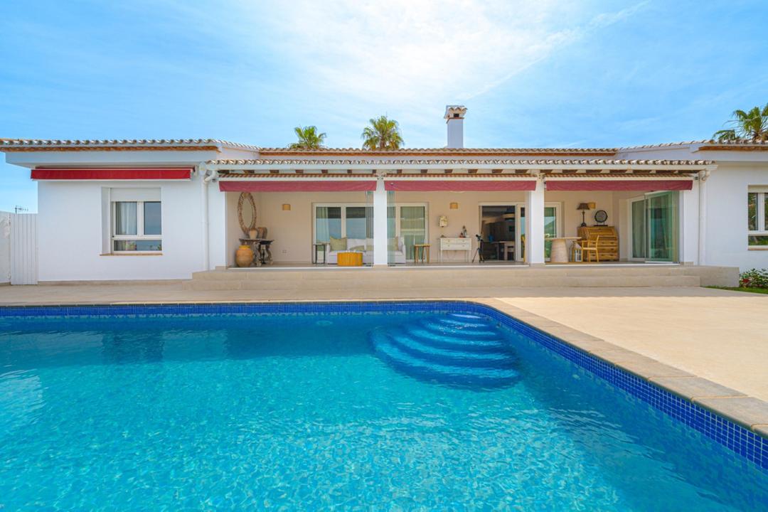 property gallery image 2