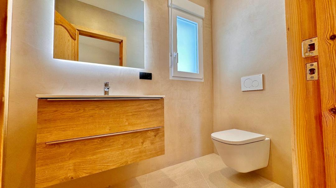 property gallery image 36