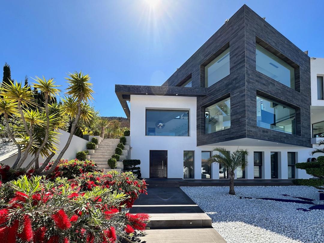 property gallery image 40