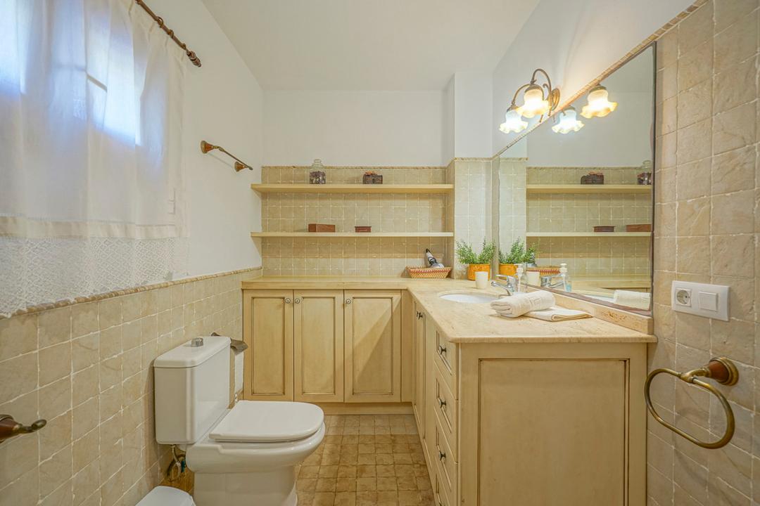 property gallery image 37