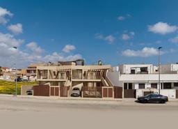 property gallery image 2