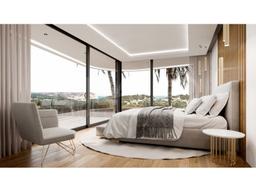 property gallery image 1