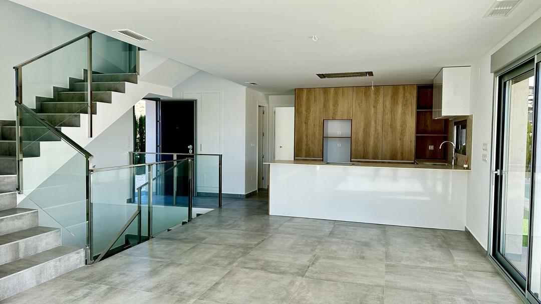 property gallery image 11