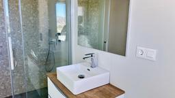 property gallery image 14