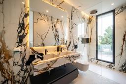 property gallery image 28