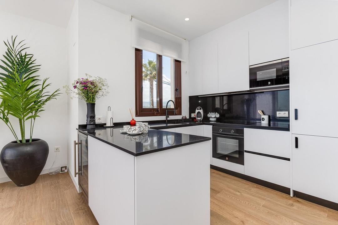 property gallery image 10