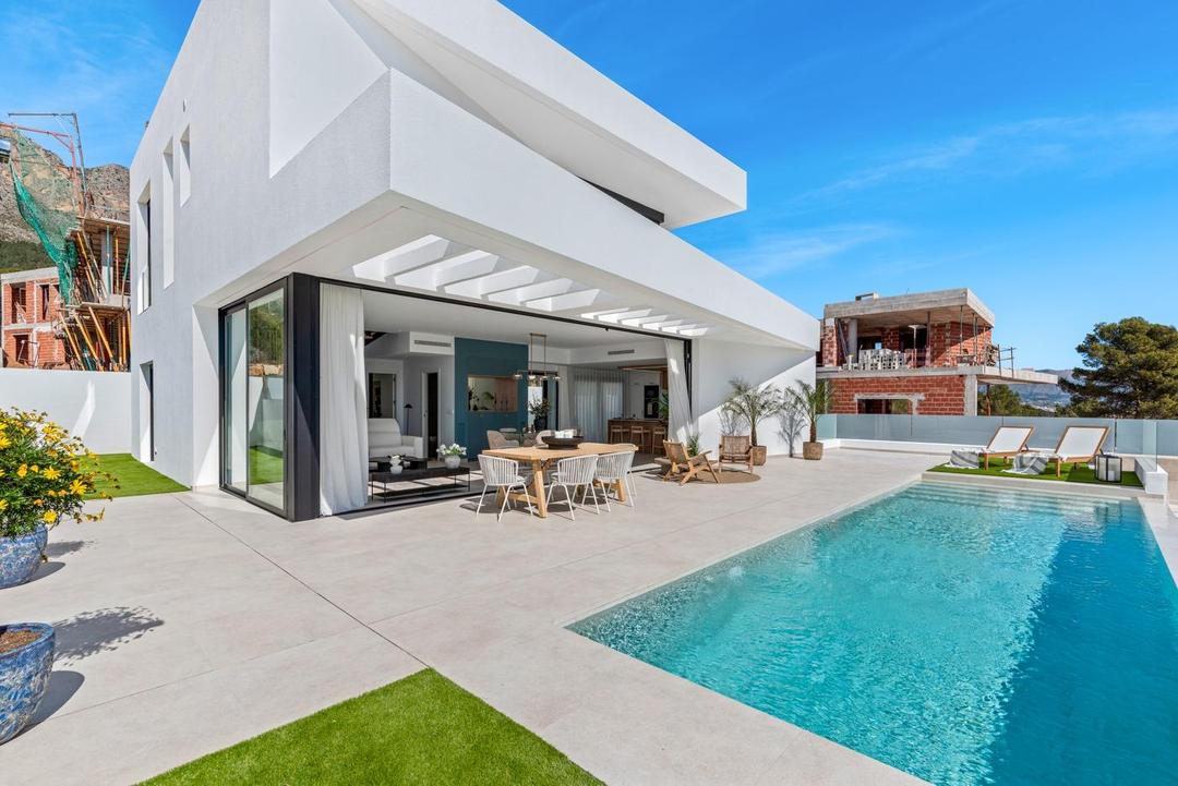 property gallery image 3