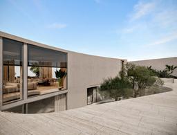 property gallery image 15