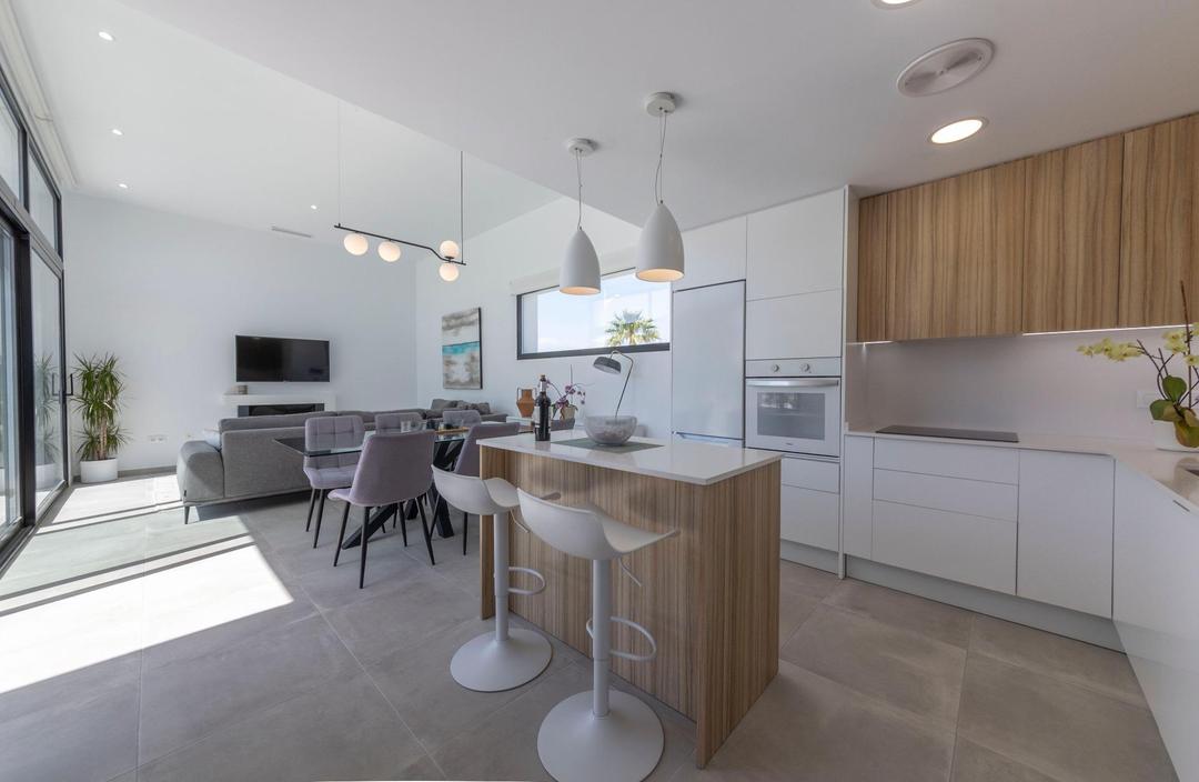 property gallery image 9