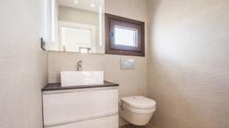 property gallery image 14