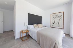 property gallery image 14