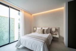 property gallery image 8