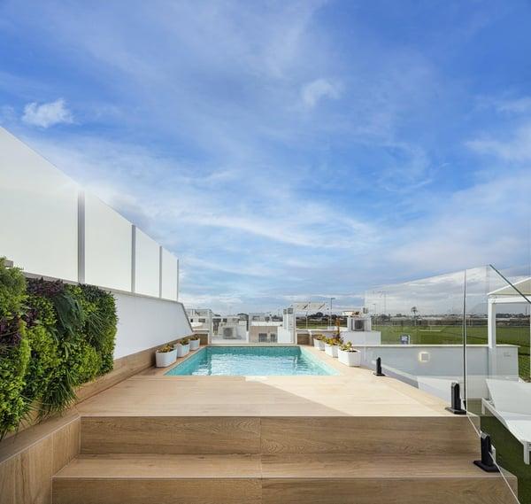 property gallery image 1